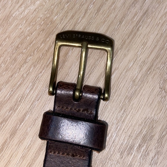 Levi Strauss & CO. Belt size large (30-32) - Picture 2 of 5